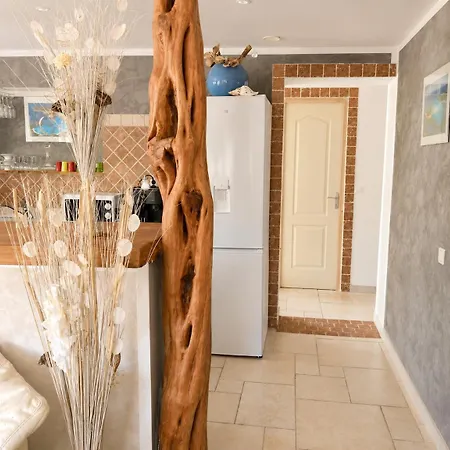 Holiday home Colandra, 4 Chambres, 10min De Santa Guilia *