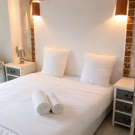 Holiday home Colandra, 4 Chambres, 10min De Santa Guilia *